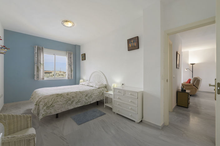 Image No.4-2 Bed Apartment for sale