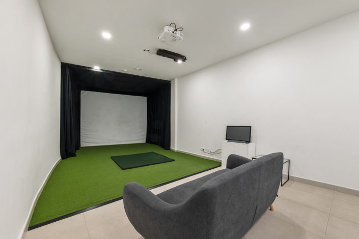 Image No.44-3 Bed Property for sale