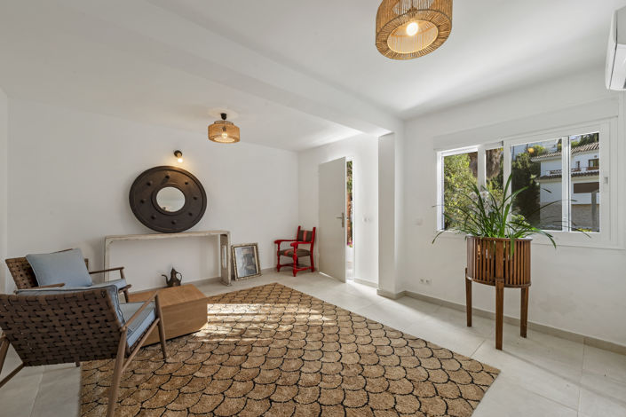 Image No.16-4 Bed Villa for sale