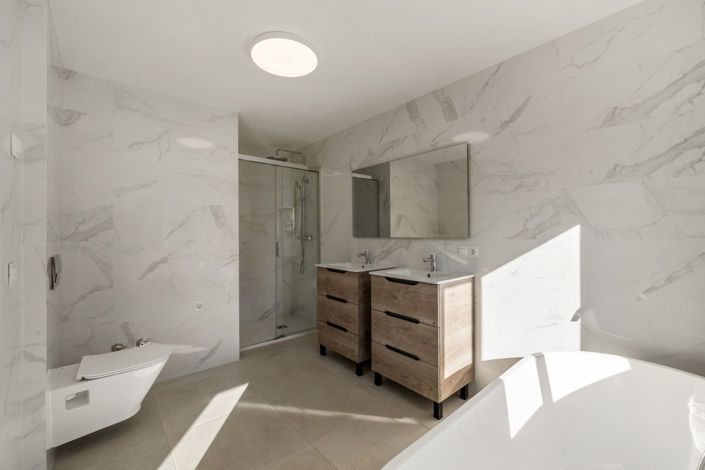 Image No.5-4 Bed Villa for sale