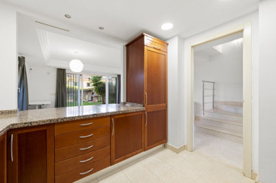 b98le8d7m9k3degpefzhs0lif8u4xzvzhwxtmggyekxx9