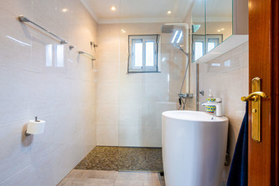 b98le8d7m9k3degpefzhs0lif8u4xzvzhwxtmggyekxx9