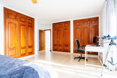 b98le8d7m9k3degpefzhs0lif8u4xzvzhwxtmggyekxx9