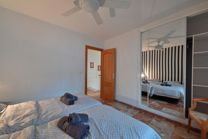 Image No.8-3 Bed Townhouse for sale