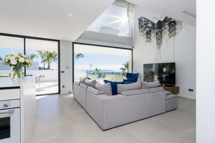 Image No.2-3 Bed Villa for sale