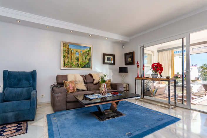 Image No.18-3 Bed Townhouse for sale