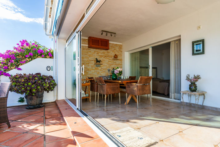 Image No.25-3 Bed Townhouse for sale