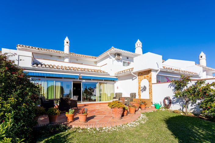 Image No.30-3 Bed Townhouse for sale