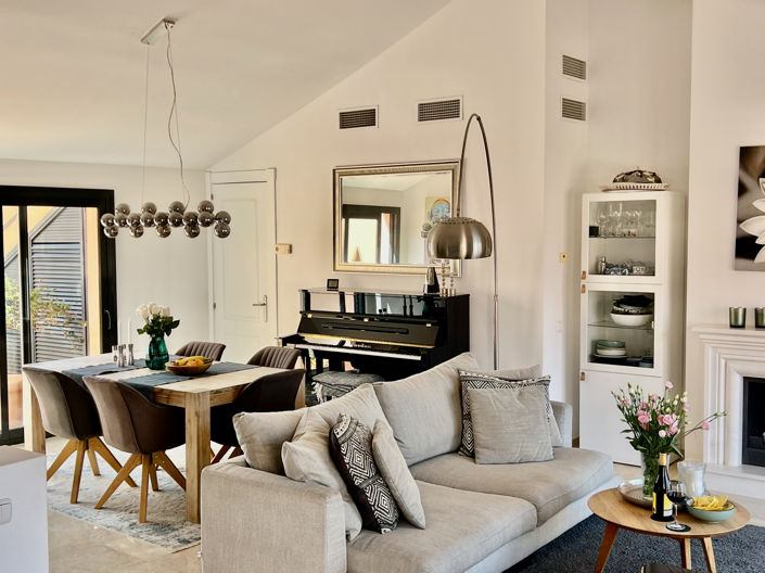 Image No.16-3 Bed Property for sale