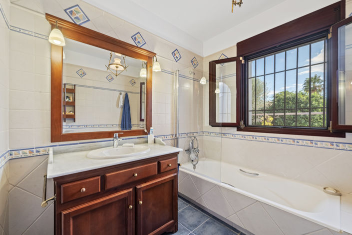 Image No.10-Villa de 5 chambres à vendre à Mijas Costa