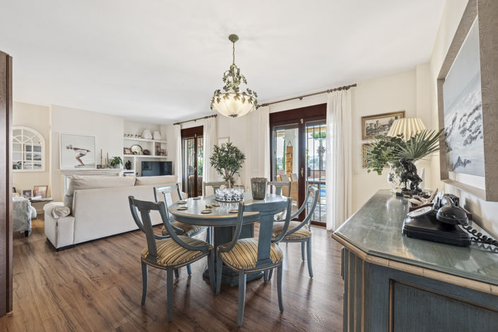 Image No.3-Villa de 5 chambres à vendre à Mijas Costa