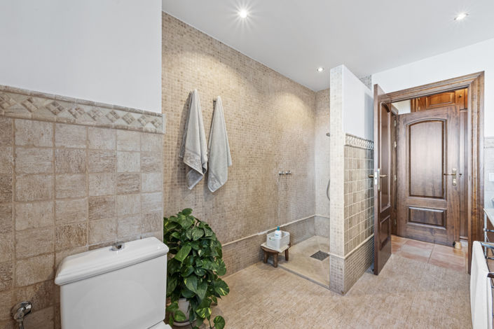 Image No.6-Villa de 5 chambres à vendre à Mijas Costa