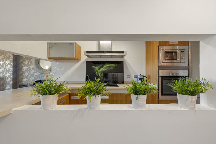 Image No.18-2 Bed Property for sale