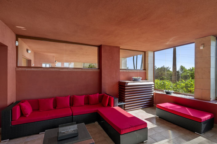 Image No.21-2 Bed Property for sale