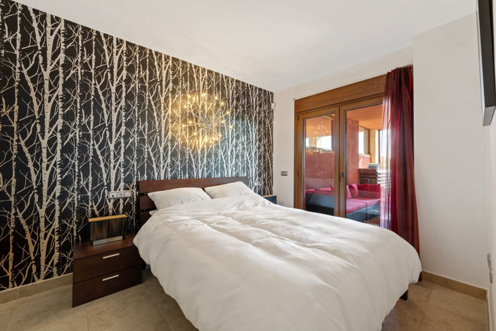 Image No.6-2 Bed Property for sale