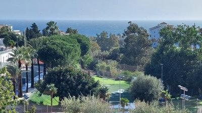 b98le8d7m9k3degpefzhs0lif8u4xzvzhwxtmggyekxx9