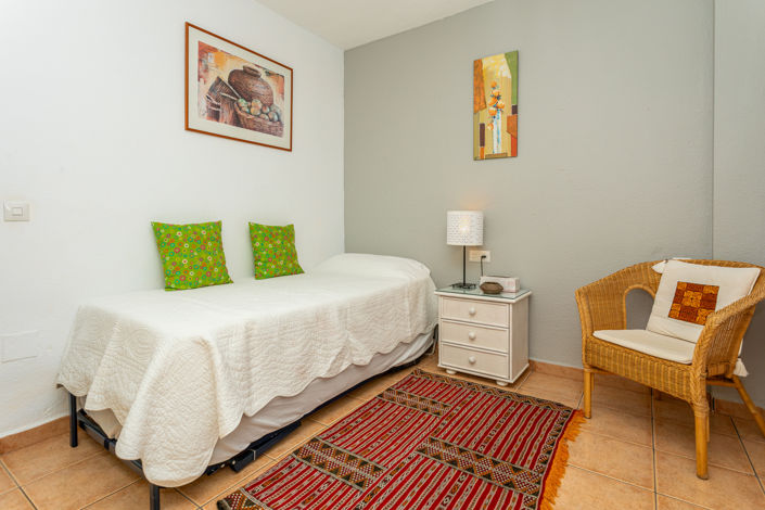 Image No.8-2 Bed Apartment for sale