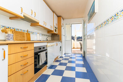 b98le8d7m9k3degpefzhs0lif8u4xzvzhwxtmggyekxx9