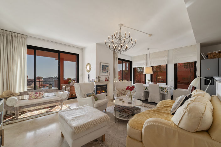 Image No.3-2 Bed Property for sale