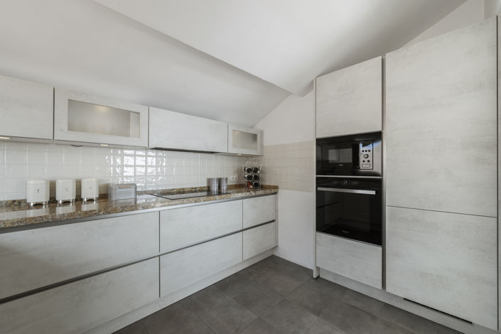 Image No.21-3 Bed Property for sale