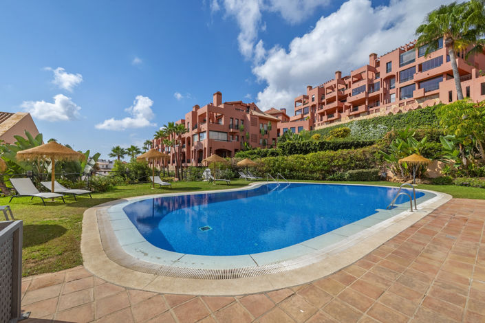 Image No.32-3 Bed Property for sale