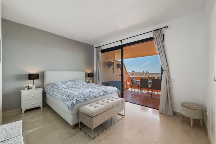 Image No.4-3 Bed Property for sale