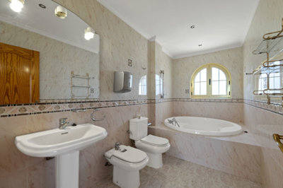 b98le8d7m9k3degpefzhs0lif8u4xzvzhwxtmggyekxx9