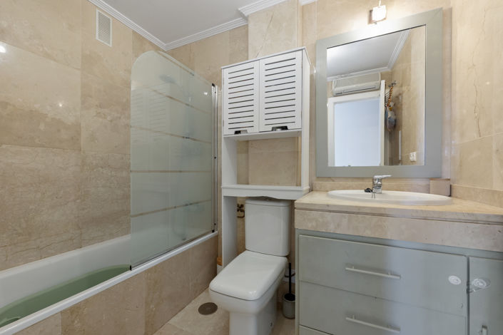 Image No.5-2 Bed Apartment for sale