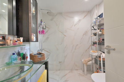 b98le8d7m9k3degpefzhs0lif8u4xzvzhwxtmggyekxx9