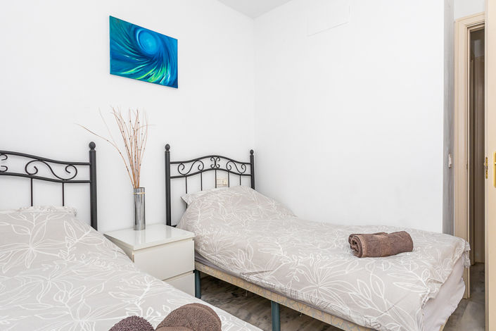 Image No.12-2 Bed Apartment for sale
