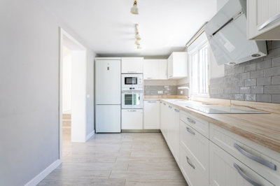 b98le8d7m9k3degpefzhs0lif8u4xzvzhwxtmggyekxx9