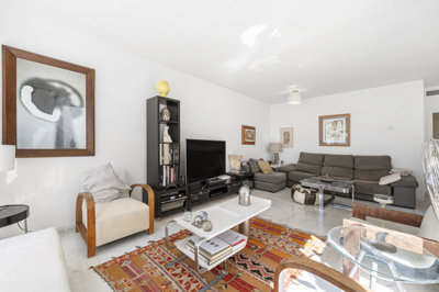 b98le8d7m9k3degpefzhs0lif8u4xzvzhwxtmggyekxx9