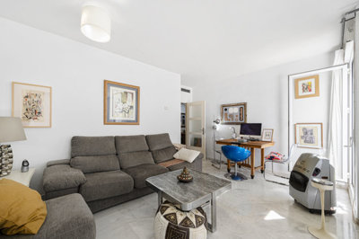 b98le8d7m9k3degpefzhs0lif8u4xzvzhwxtmggyekxx9