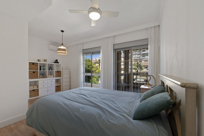 Image No.12-3 Bed House for sale