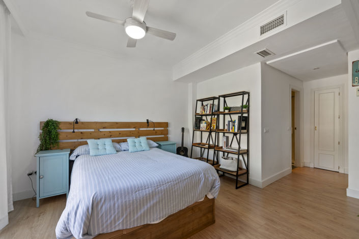 Image No.15-3 Bed House for sale