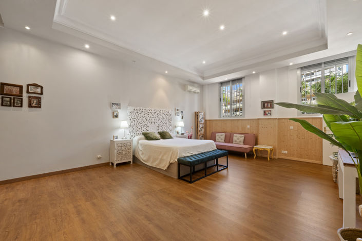 Image No.9-3 Bed House for sale