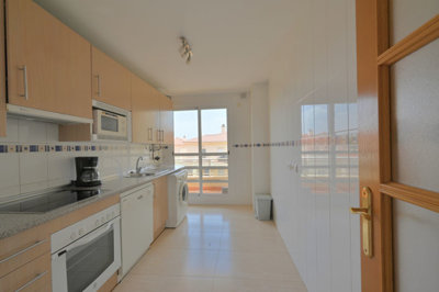 b98le8d7m9k3degpefzhs0lif8u4xzvzhwxtmggyekxx9