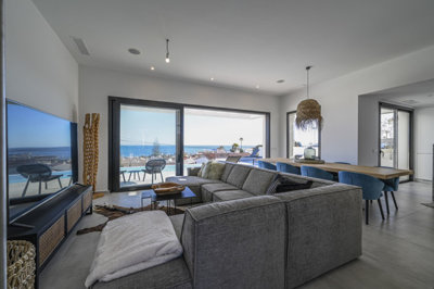 b98le8d7m9k3degpefzhs0lif8u4xzvzhwxtmggyekxx9