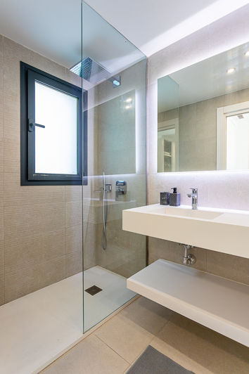 Image No.8-3 Bed Apartment for sale