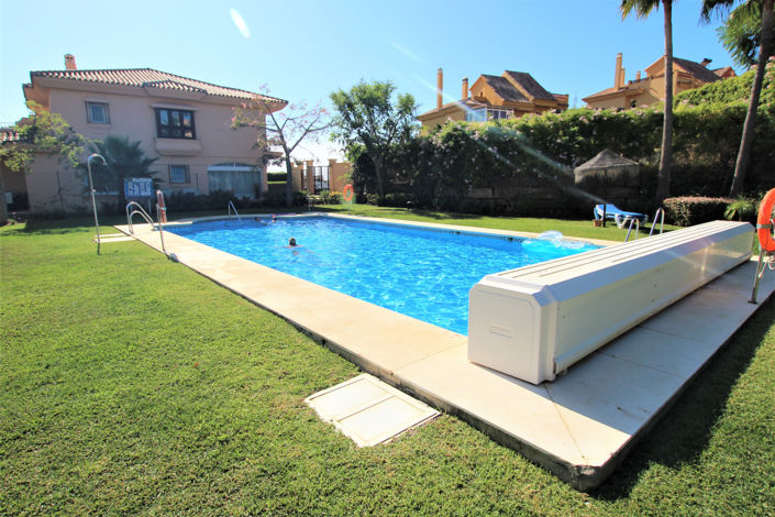 Image No.19-3 Bed House for sale