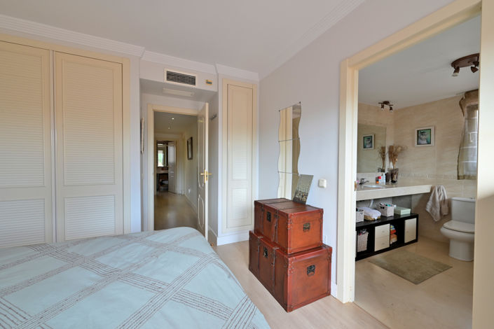 Image No.6-3 Bed House for sale