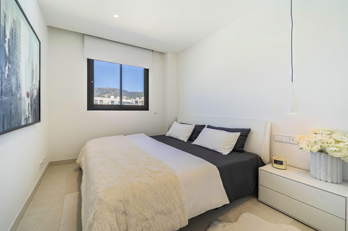 Image No.10-2 Bed Apartment for sale