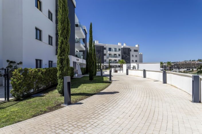 Image No.20-2 Bed Apartment for sale