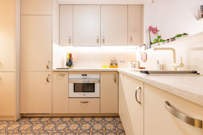 b98le8d7m9k3degpefzhs0lif8u4xzvzhwxtmggyekxx9