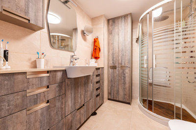 b98le8d7m9k3degpefzhs0lif8u4xzvzhwxtmggyekxx9