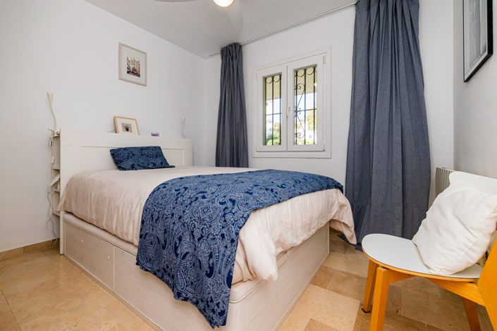 Image No.12-3 Bed Apartment for sale