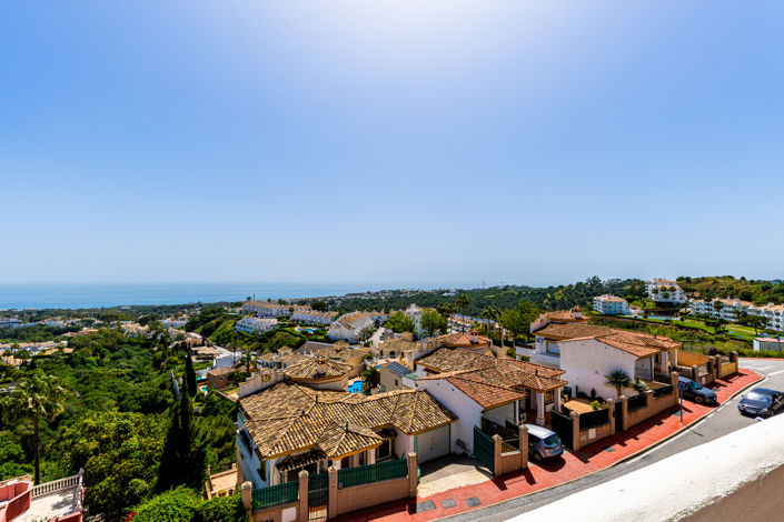 Image No.19-3 Bed Apartment for sale