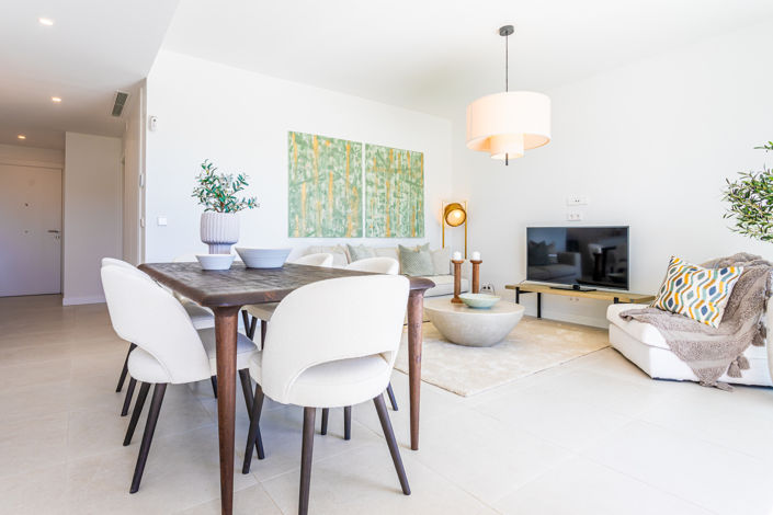 Image No.17-3 Bed Property for sale