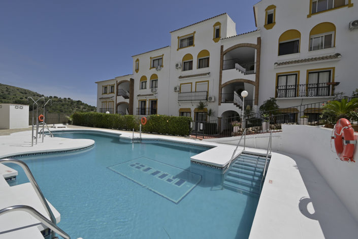 Image No.14-2 Bed Apartment for sale