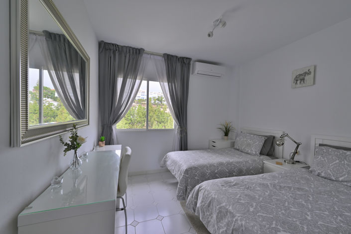 Image No.8-2 Bed Apartment for sale